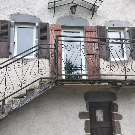 Nyaraló Maison Typique Avec 3 Pour 6 A 8 Personnes Chalvignac